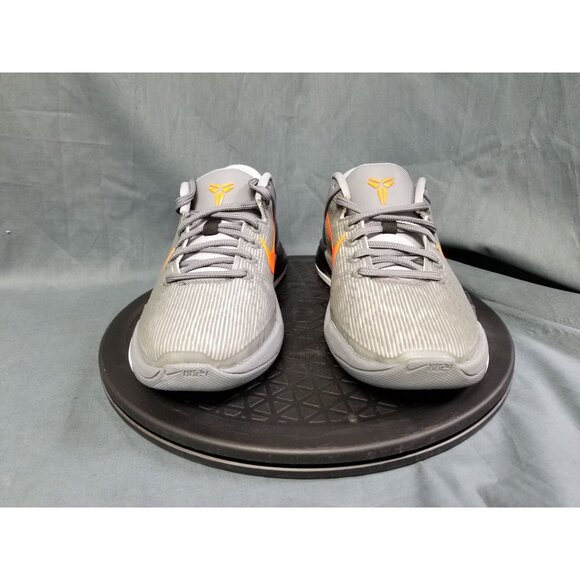 Nike Kobe X (GS) Sneakers Size 4Y BRAND NEW IN BOX! - Picture 3 of 14